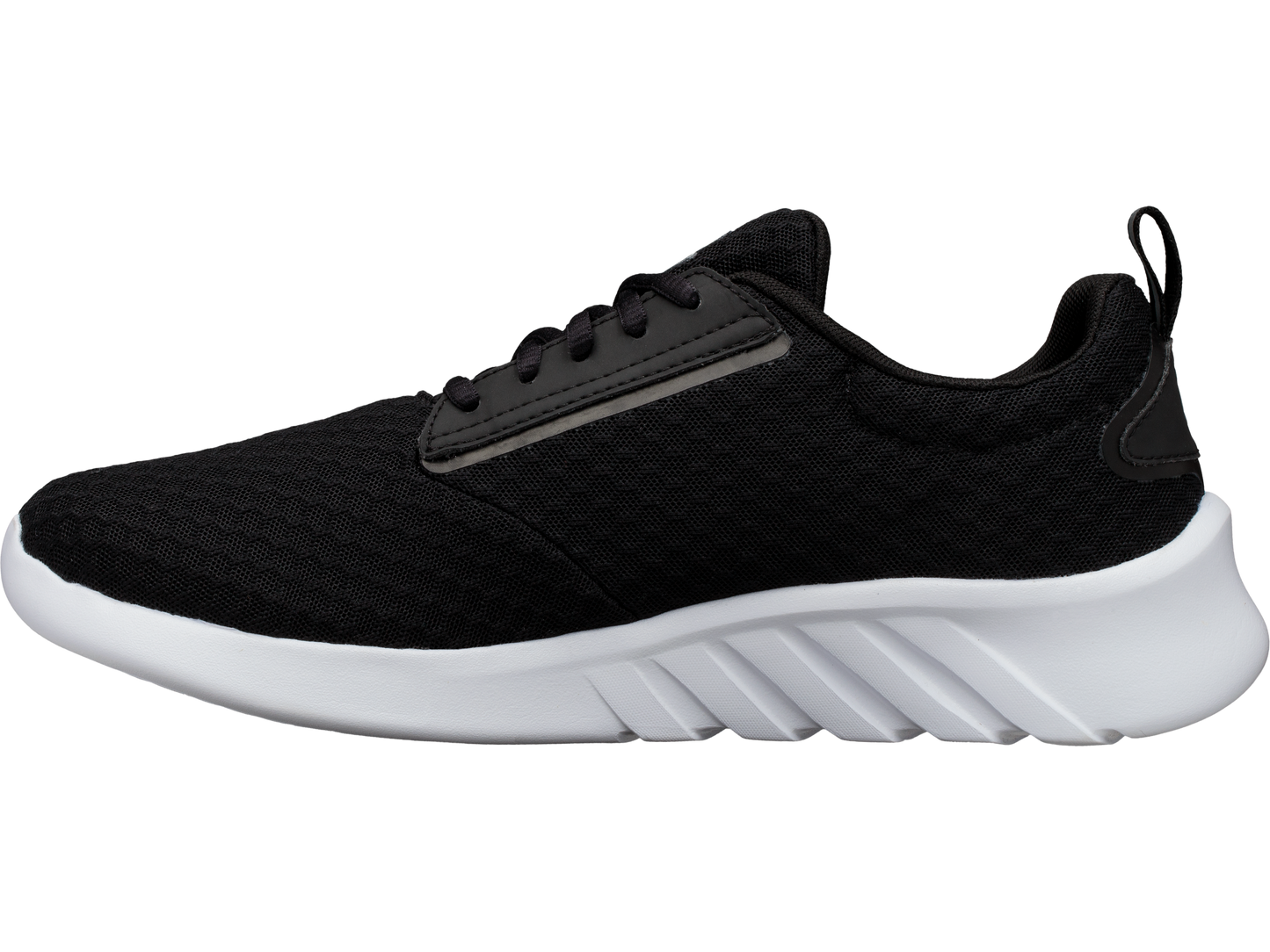 05618-019-M | MENS AERONAUT | BLACK/SILVER