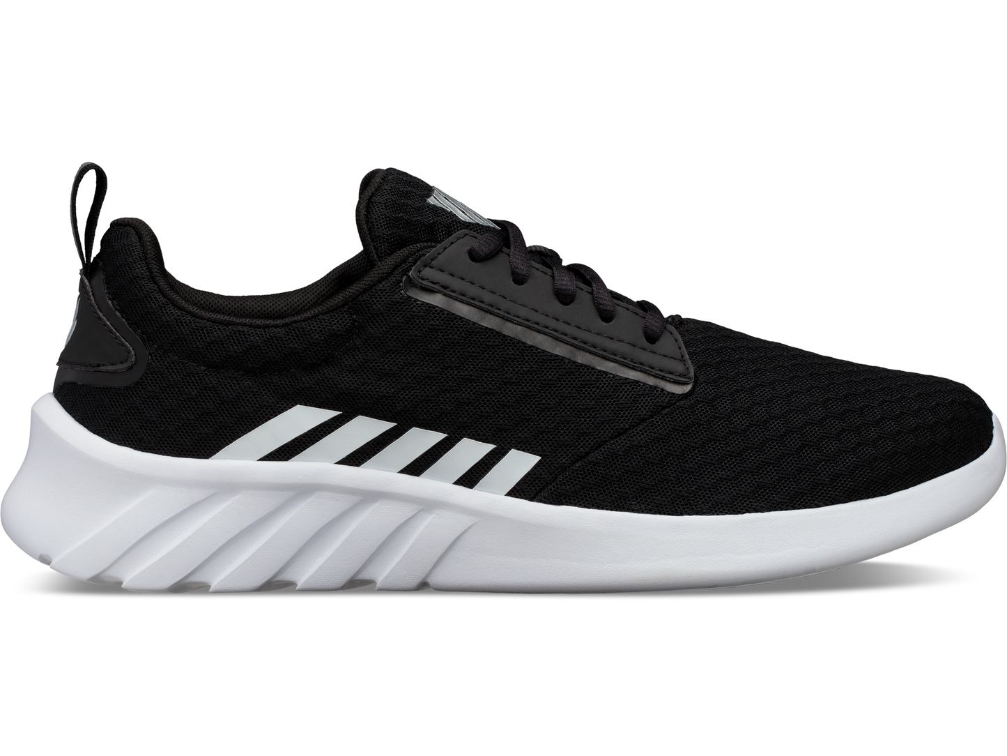 05618-019-M | MENS AERONAUT | BLACK/SILVER
