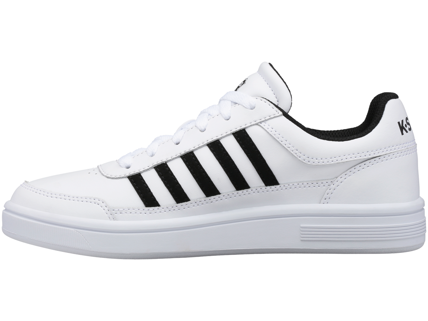 06042-102-M | COURT CHASSEUR | WHITE/BLACK