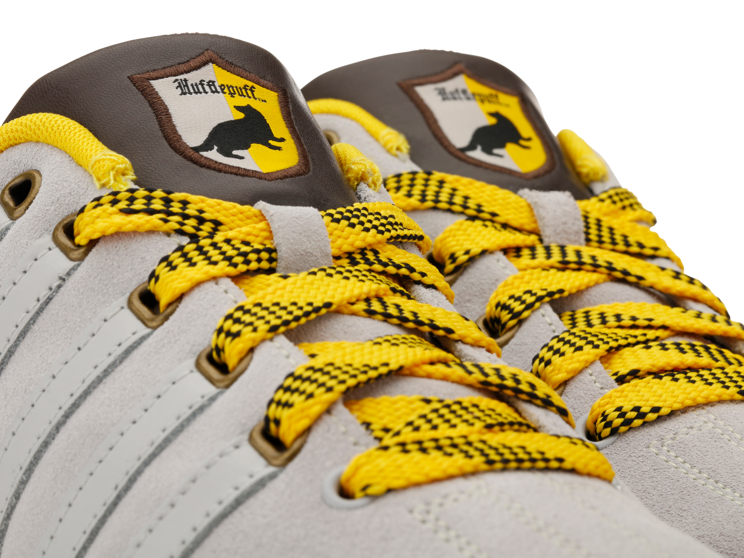 06769-006-M | MENS HARRY POTTER X K-SWISS - COURT PRO II | HUFFLEPUFF
